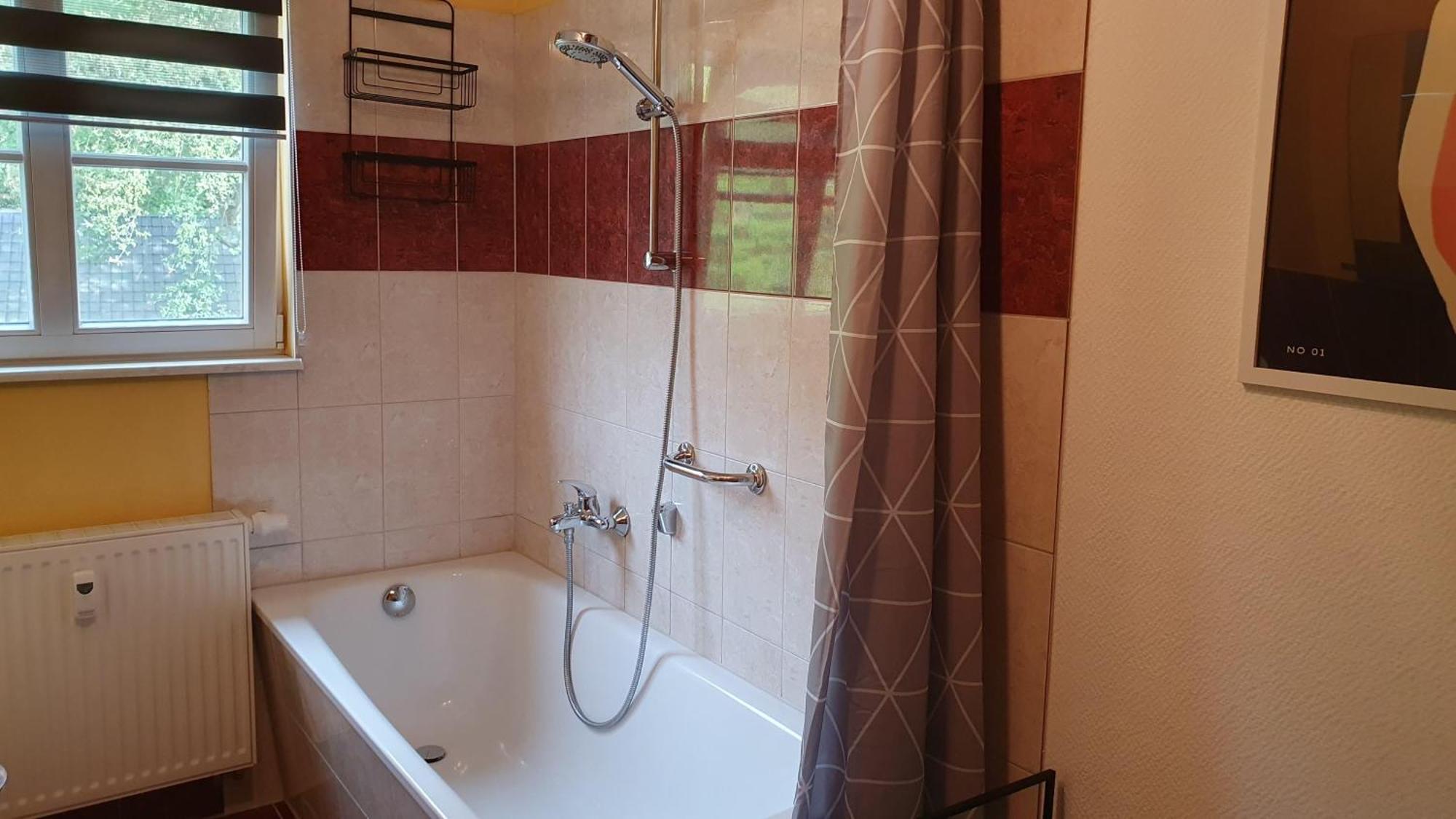 Ferienwohnung Im Gutshof Direkt Gegenueber Dem Schloss, Rhododendronpark Mit Terrasse Und Wlan Kromlau Екстериор снимка