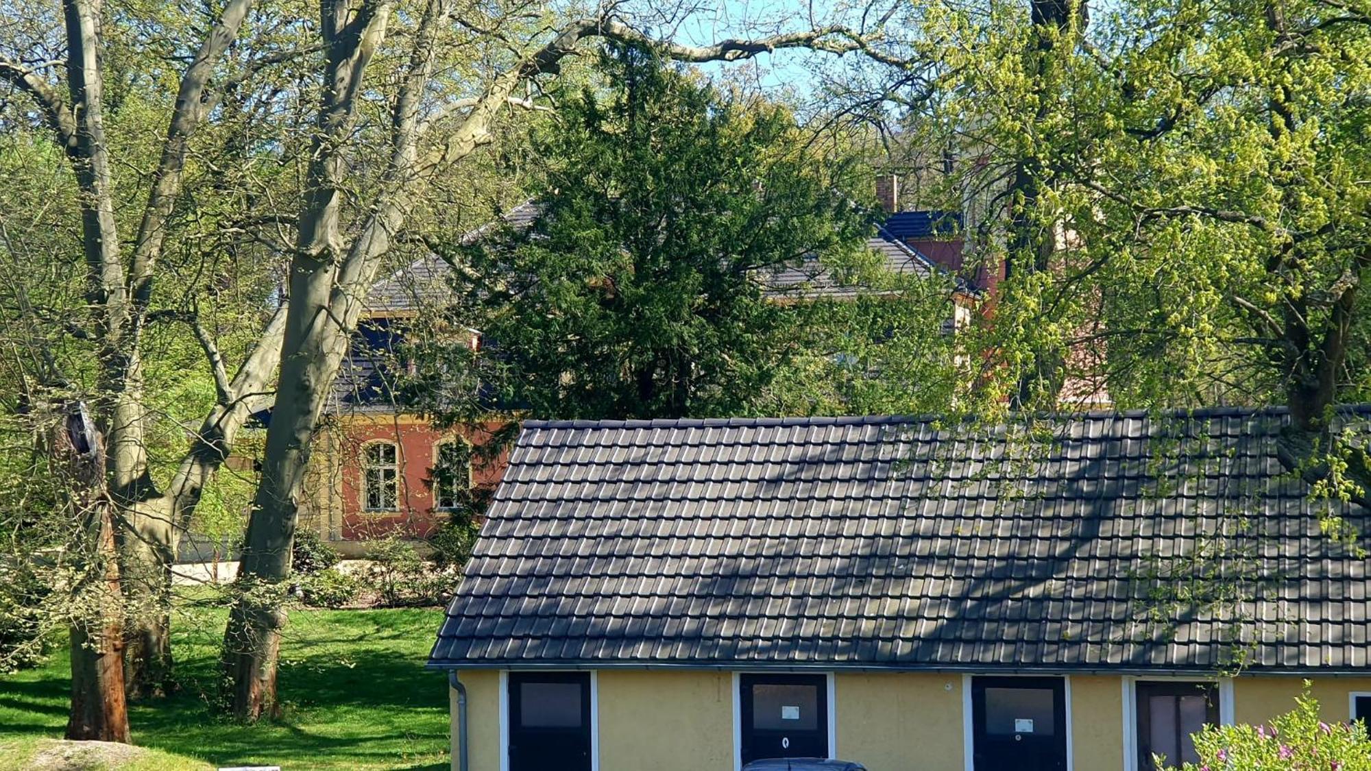 Ferienwohnung Im Gutshof Direkt Gegenueber Dem Schloss, Rhododendronpark Mit Terrasse Und Wlan Kromlau Екстериор снимка