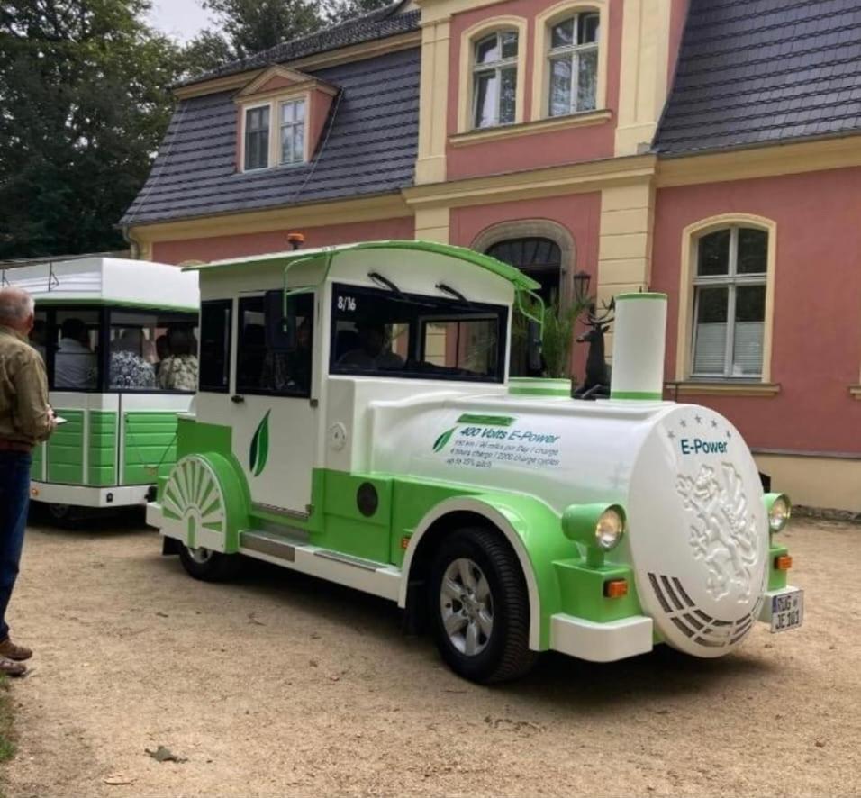 Ferienwohnung Im Gutshof Direkt Gegenueber Dem Schloss, Rhododendronpark Mit Terrasse Und Wlan Kromlau Екстериор снимка