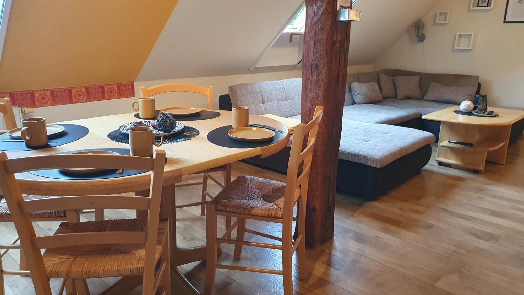 Ferienwohnung Im Gutshof Direkt Gegenueber Dem Schloss, Rhododendronpark Mit Terrasse Und Wlan Kromlau Екстериор снимка